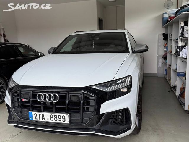 Audi SQ8